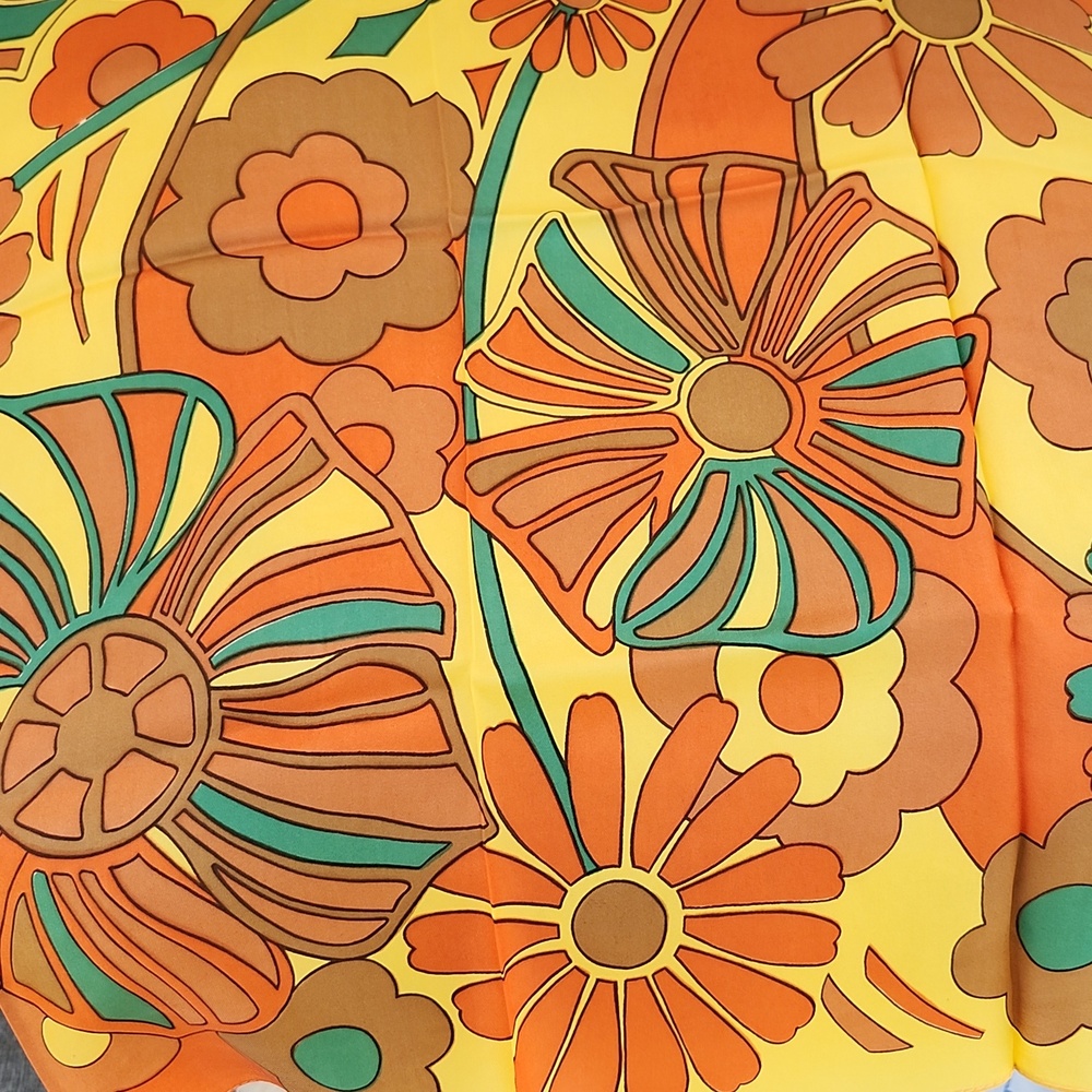VTG "FLOWER POWER" SCARF - Picture 2 of 5